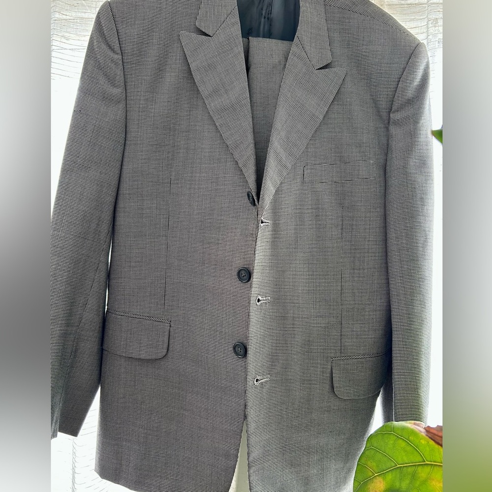 Classic black & white houndstooth 2 piece suit